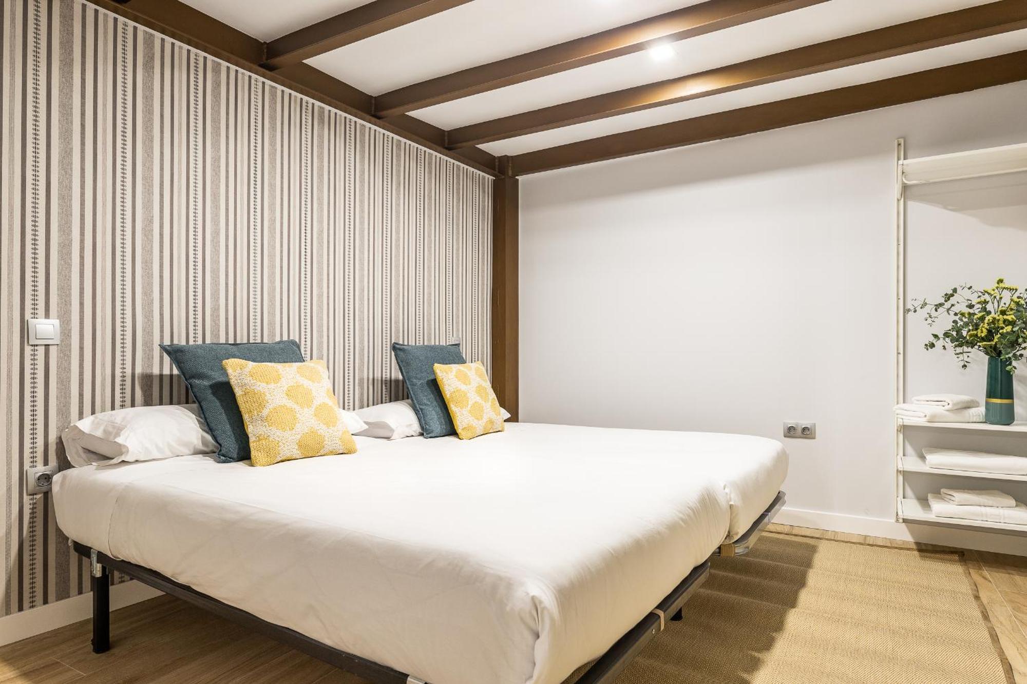Waou Gran Via V - Alquiler Corta Duracion Apartment Madrid Luaran gambar